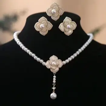 Europeus e Americanos ins vento camellia natural de água doce pérola colar brincos anel conjunto de 3 peças elegantes banquete conjunto de jóias