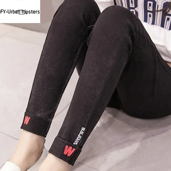 alto-cintura de jeans, leggings as mulheres se vestem de preto Casual coreano novo estilo de lápis de calças para a primavera de 2018 bordado calças de brim das mulheres 4XL