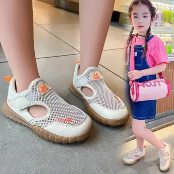 Crianças de esportes sandálias 2023 verão meninos novos casual pão sapatas antiderrapante macio inferior meninas oco sapatos brancos